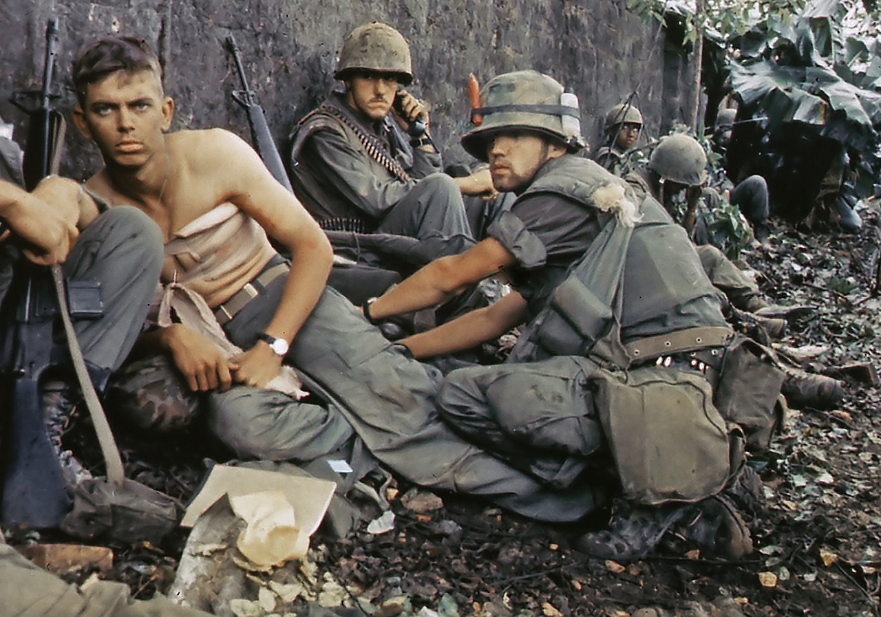 military, vietnam war, wounded american soldier