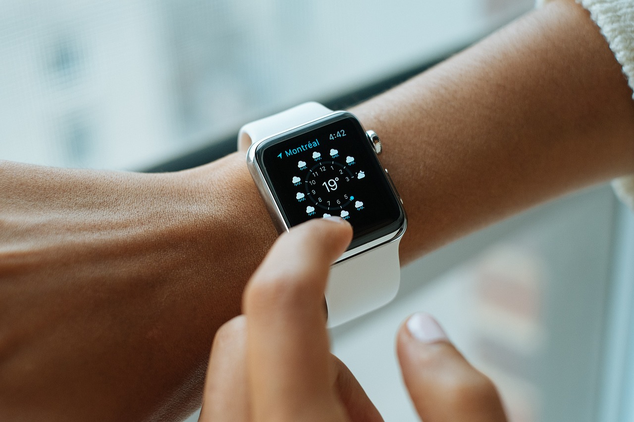 the perfect wearable smart watch, apple, wrist