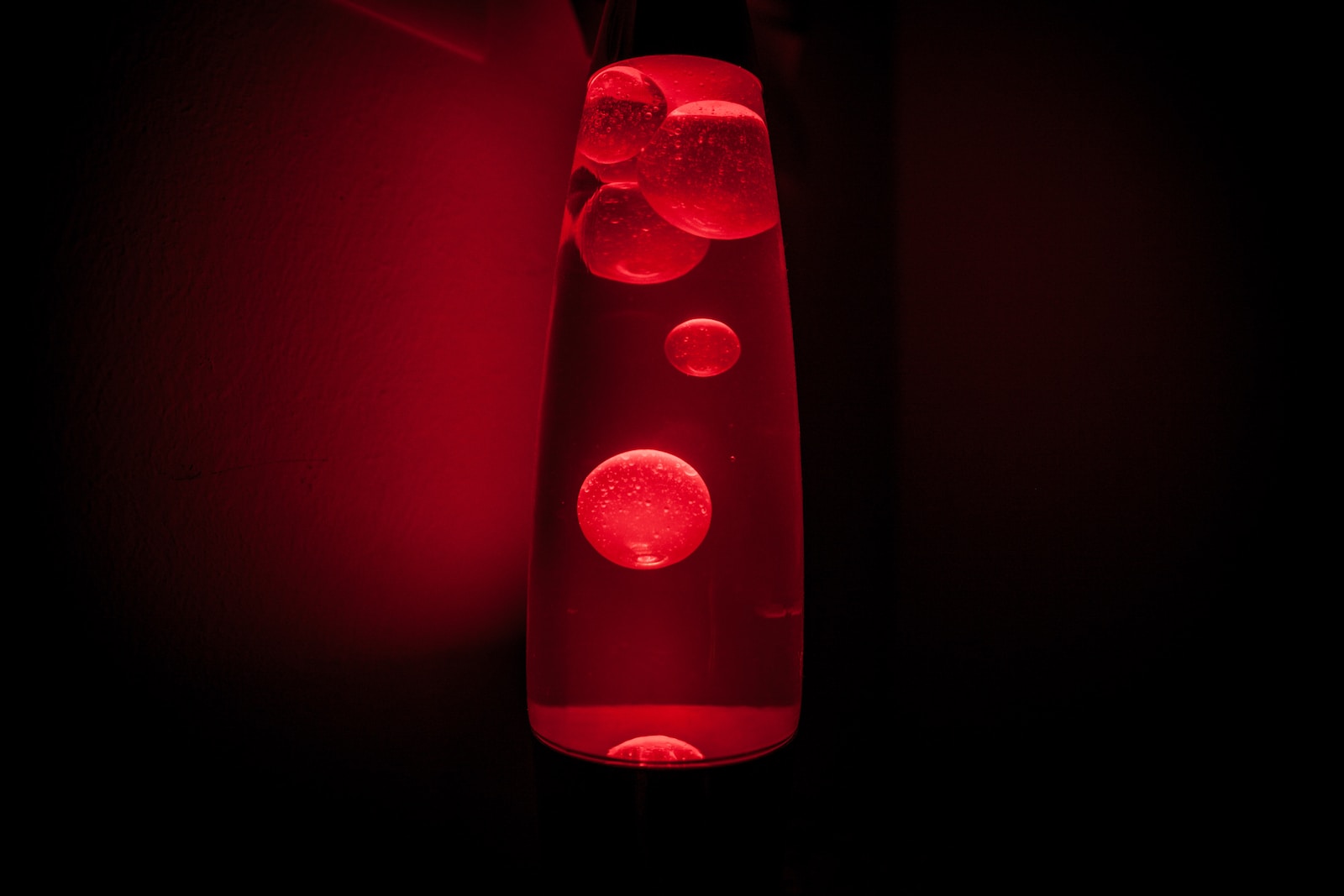 lava lamp, red and white heart shape light